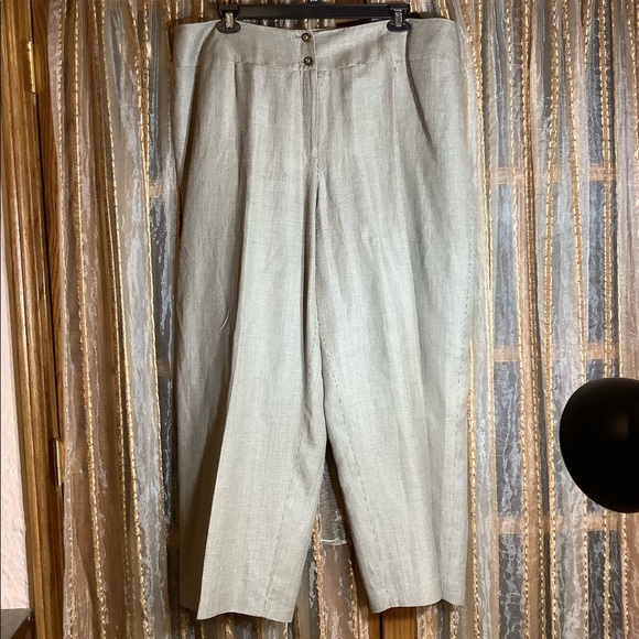 Jones New York Woman’s Collection Slacks - Picture 2 of 7